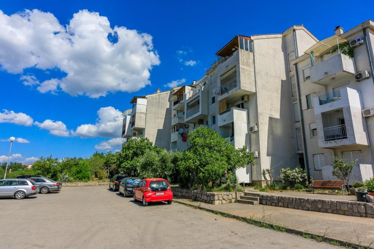קריקווניצה Apartment Pek מראה חיצוני תמונה